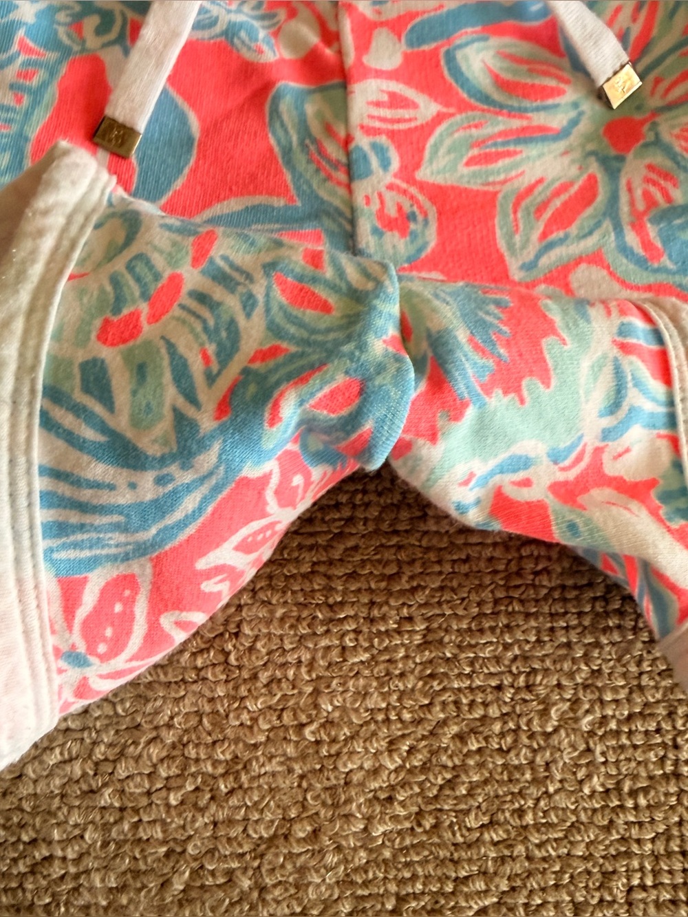 Lilly Pulitzer Chrissy shorts - Picture 5 of 13